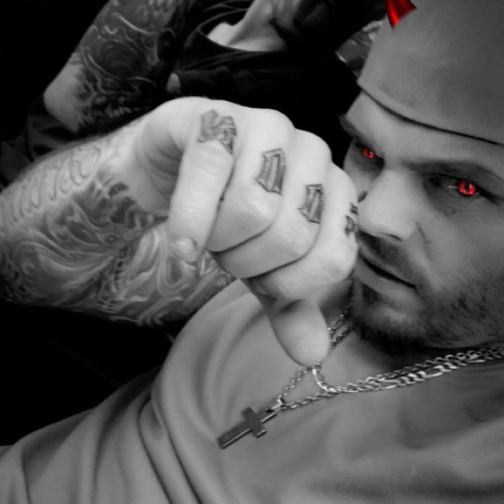 Meet your Posher, Tyler